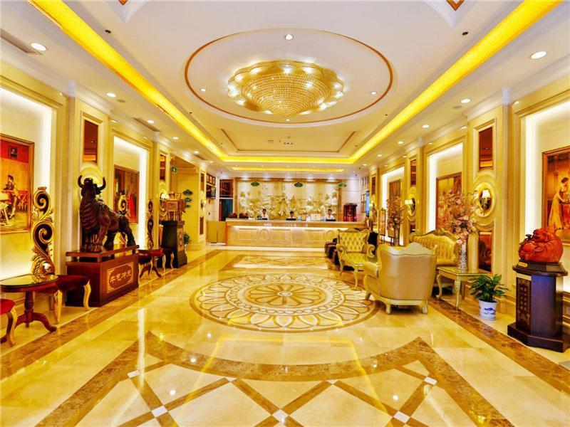 Vienna Hotel Wuhan International Convention And Exhibition Centre エクステリア 写真