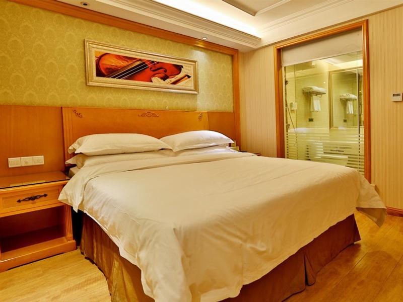 Vienna Hotel Wuhan International Convention And Exhibition Centre エクステリア 写真