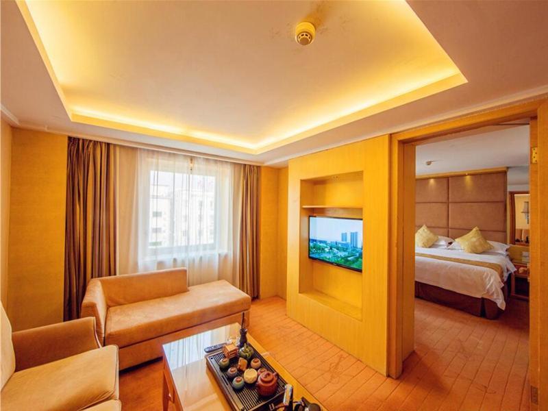 Vienna Hotel Wuhan International Convention And Exhibition Centre エクステリア 写真